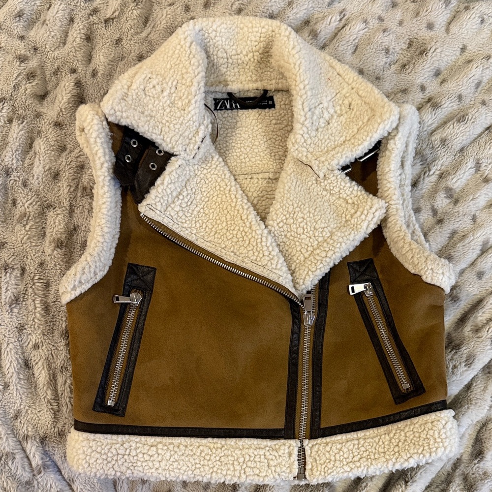 Zara // Brown Faux-Suede Cream Sherpa Vest